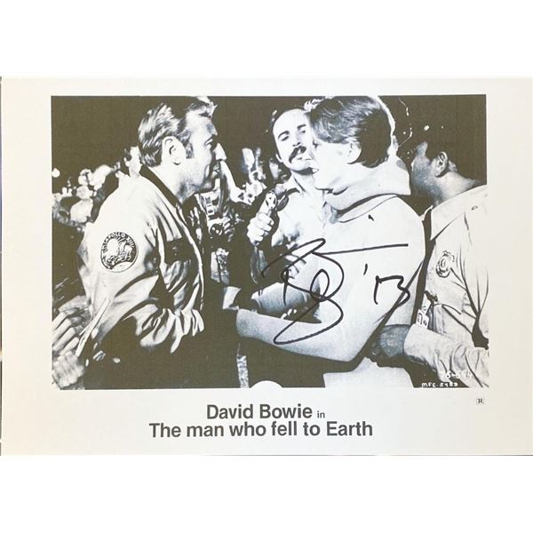 The Man Who Fell to Earth David Bowie facsimile signed  photo
