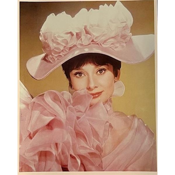 Breakfast at Tiffanys Audrey Hepburn Unsigned Photo