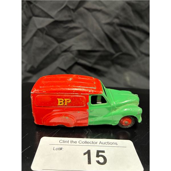 Vintage Dinky Toys Austin Shell delivery truck, nice condition, Made in England 3.5"