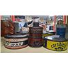 Image 1 : 3 vintage tins