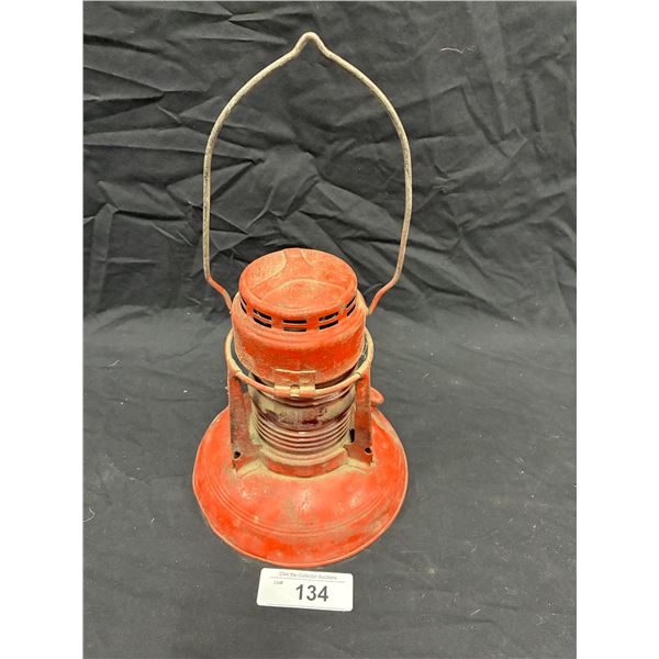 Vintage red railway lamp 7" tall
