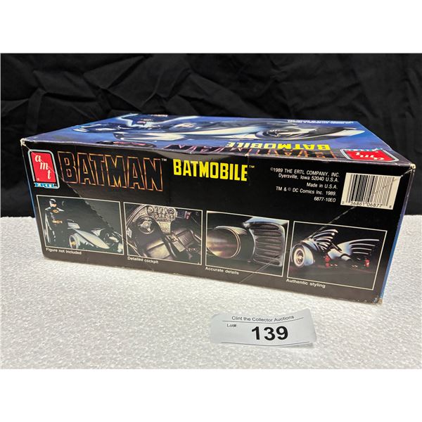 1:25 scale Batmobile model kit