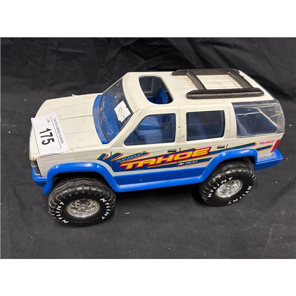 Vintage Nylint pressed steel Chevy Tahoe 10"