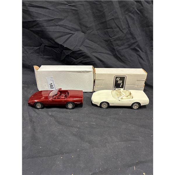 2 vintage dealer promo models, 88 Corvette Roadster & 91 Corvette convertible