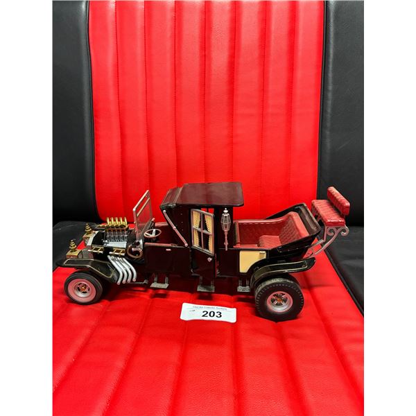 1:18 scale Munsters Coach, body is plastic