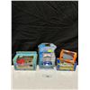 Image 1 : 4 die cast vehicles NIB