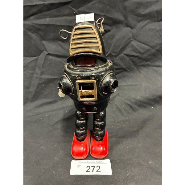 Vintage Robbie The Robot toy condition as seen 9"