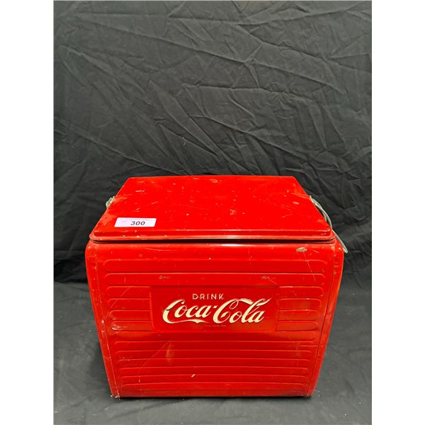 Vintage 50s Coke Cooler, bottom in great shape