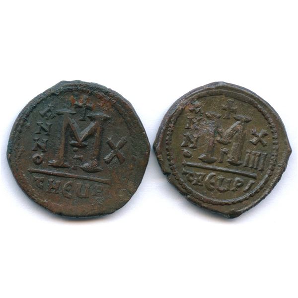 Byzantine Empire - Maurice Tiberius (AD 582-602). AE Follis (40 Nummi). Lot of 2