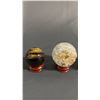 Image 2 : (5) TIGER'S EYE, AMETHYST, SMOKEY QUARTZ & OTHER SPHERES WITH STANDS: LARGEST IS APPROX. 1"
