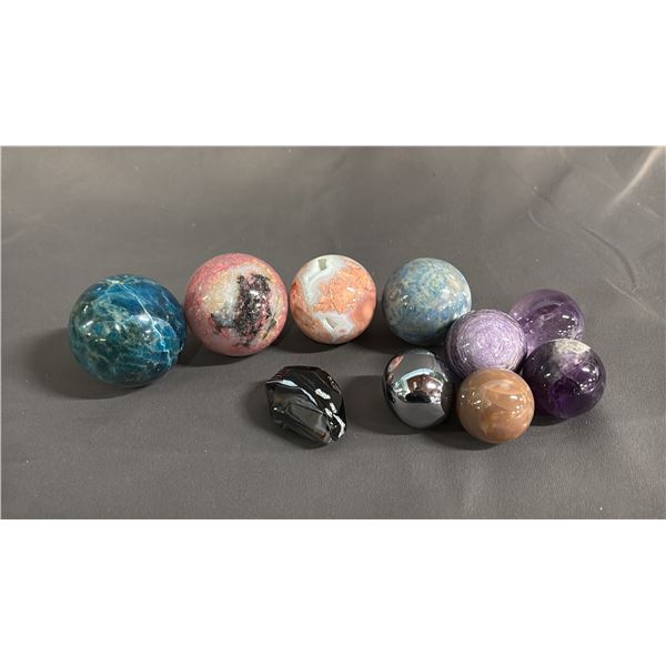 (10) ASSORTED AMETHYST, BLUE APATITE, RHODONITE & AGATE SPHERES & CARVED SHAPES