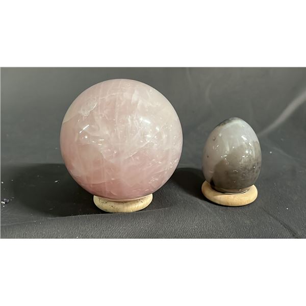 57MM ROSE QUARTZ SPHERE ON STAND & 27MM AGATE EGG