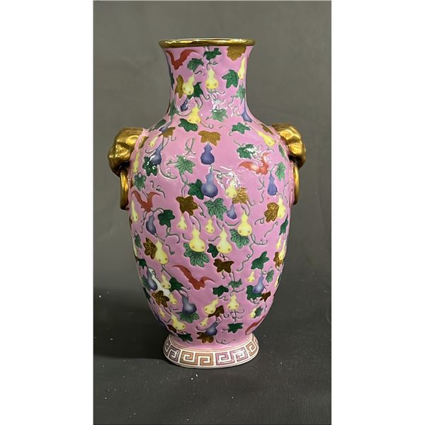 FAMILLE ROSE IMPERIAL VASE