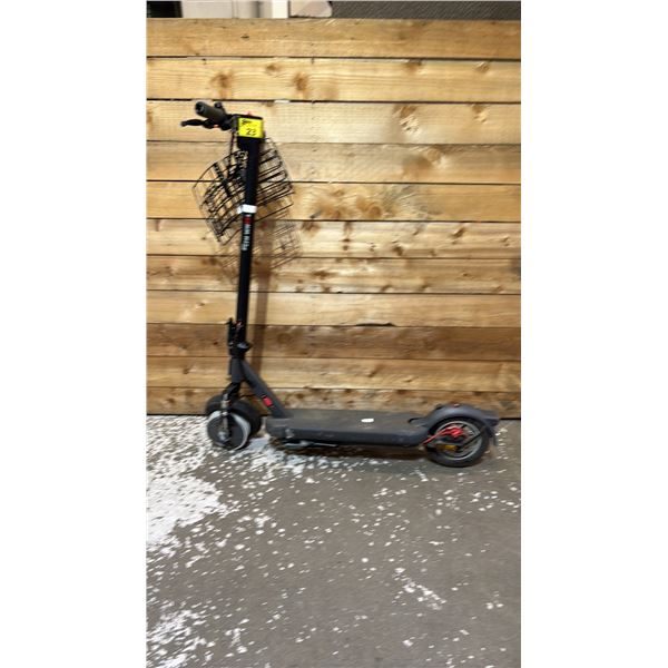 *POWERS ON* 5TH WHEEL FOLDING ELECTRIC SCOOTER WITH BATTERY (NO CHARGER, NO KEY, UNKNOWN WORKING