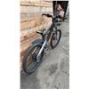 Image 3 : UNKNOWN BRAND 18 SPEED BIKE