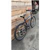Image 3 : TREK MT. TRACK 750 21 SPEED BIKE
