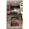 Image 3 : ASSORTED ITEMS INCLUDING; RADIOS, DURACELL AA BATTERIES, POWER BANK & LABEL MAKER