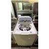Image 2 : ADORA WHITE TOP LOAD HE CLOTHES WASHER