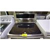 Image 2 : ELECTROLUX STAINLESS STEEL ELECTRIC RANGE WITH CONVECTION OVEN