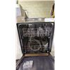 Image 3 : WHIRLPOOL BUILT IN DISHWASHER