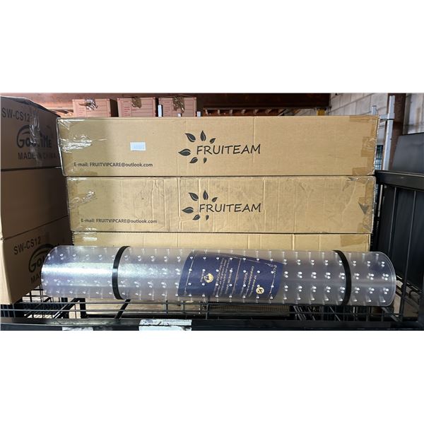 *NEW IN BOX* (3) FRUITEAM CARPET CHAIR MATS