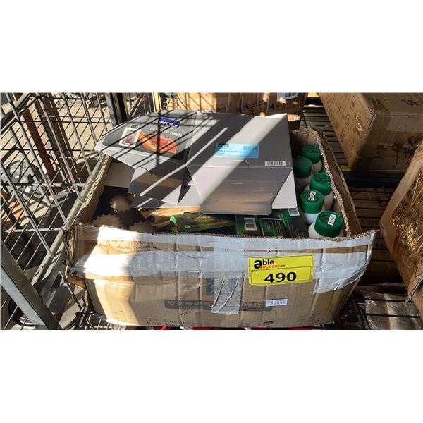 BOX OF POLISHING SPONGES, LEATHER SURFACE TREATMENT AGENT & MORE