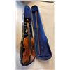 Image 1 : VINTAGE VIOLIN WITH BOW IN A CASE