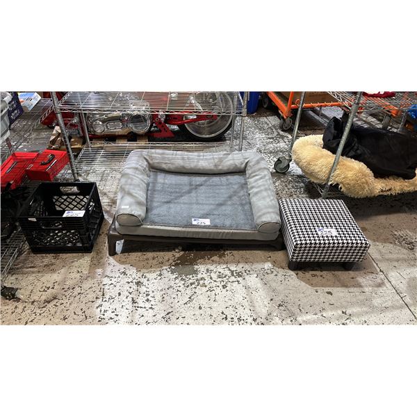 SMALL HOUNDSTOOTH FOOTSTOOL, DOG BED ON METAL BASE & PLASTIC MILK CRATE
