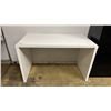 Image 1 : WHITE DESK: APPROX. 47"W X 30"T X 24"D