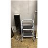 Image 1 : TALL METAL SCONCE (MISSING INTERIOR PIECES, GLASS VASE & FOLDING STEP STOOL