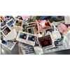 Image 2 : COLLECTION OF ASSORTED CANADIAN POSTAGE STAMPS