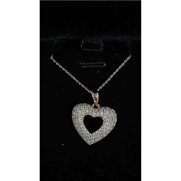 *NEW* 18K GOLD PLATED 24MM SIMULATED DIAMOND (CZ) HEART CLUSTER NECKLACE: 18" CHAIN