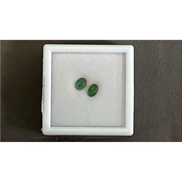 PAIR OF 1 CT OVAL CUT UNTREATED NATURAL EMERALDS: 4.1MM X 6MM & 4.4MM X 5.7MM
