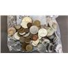 Image 3 : COLLECTION OF ASSORTED CANADIAN & INTERNATIONAL COINS