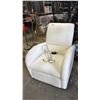 Image 1 : FABRIC ELECTRIC RECLINER (MISSING PARTIAL POWER CORD, UNKNOWN WORKING CONDITION)