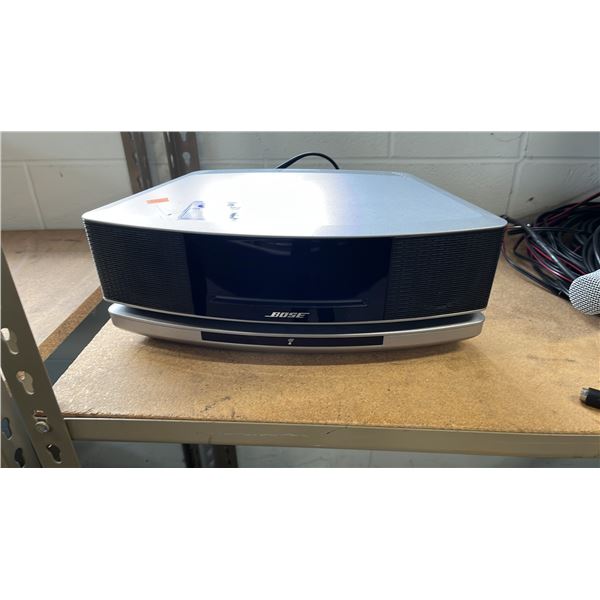 BOSE 417788-WMS WAVES MUSIC SYSTEM WITH BOSE 412634-SM2 SOUND TOUCH PEDESTAL *NO REMOTE*
