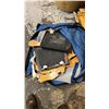 Image 3 : KLEPPER FOLDABLE BOAT WITH 2 PADDLES & SAIL KIT