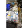 Image 3 : PALLET ASSORTED SET DEC MEDICAL SUPPLIES: PIPETTE TIPS, SPONGES, COTTONS SWABS & MORE