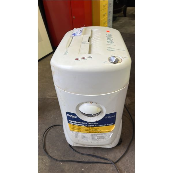 ROYAL 10-SHEET CROSSCUT SHREDDER