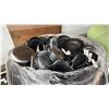 Image 2 : LARGE PALLET OF ASSORTED COOKWARE *MUST TAKE ALL ON PALLET*