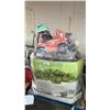 Image 1 : PALLET OF ASSORTED CHILDREN'S TOYS, COOKWARE & MORE