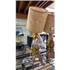 Image 2 : PAIR OF VINTAGE-STYLE DESK LAMPS