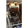 Image 2 : METAL TORONTO DOMINION CALENDAR & ASSORTED WICKER & WIRE BASKETS