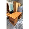 Image 2 : SOLID PINE DESK: APPROX. 60"W X 30"D X 30"T