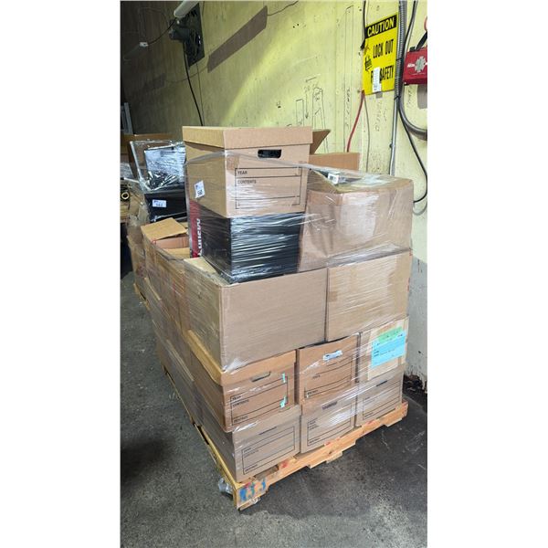 PALLET OF ASSORTED SET DEC ITEMS: WORKLIGHT, EMPTY AMMUNITION BOXES, ACRYLIC DISPLAY STANDS & MORE
