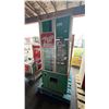 Image 1 : VINTAGE 7UP VENDING MACHINE