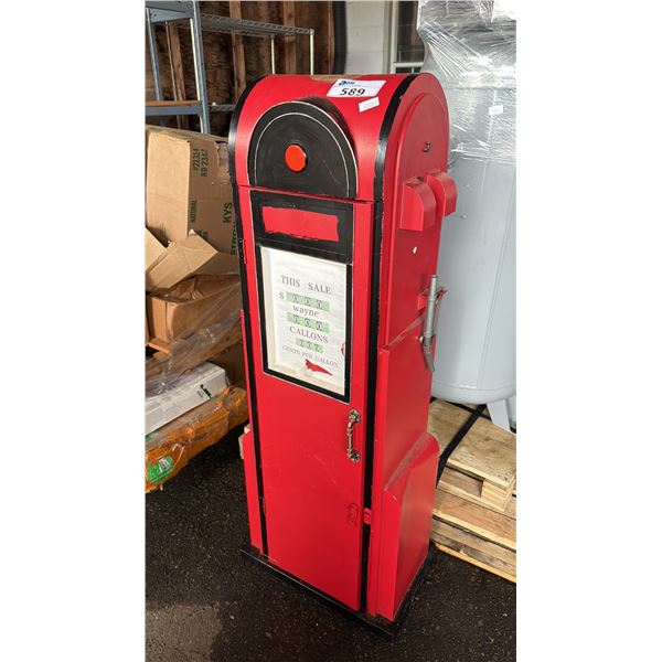 METAL STORAGE CABINET SHAPED LIKE A GAS PUMP