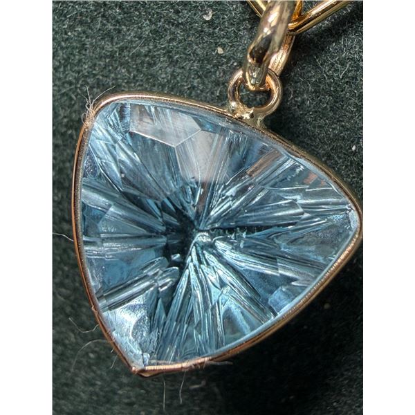 10K BLUE TOPAZ PENDANT (~5CT), SUGGESTED RETAIL VALUE $800