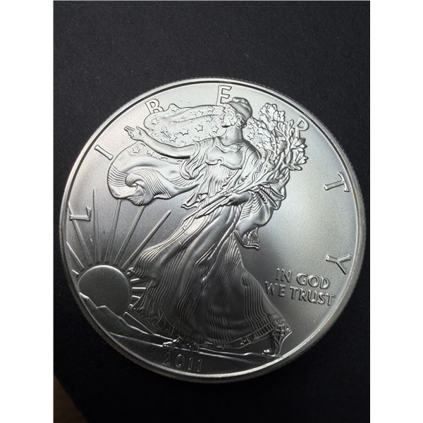 AMERICAN EAGLE SILVER(31G), COIN, SUGGESTED RETAIL VALUE $300