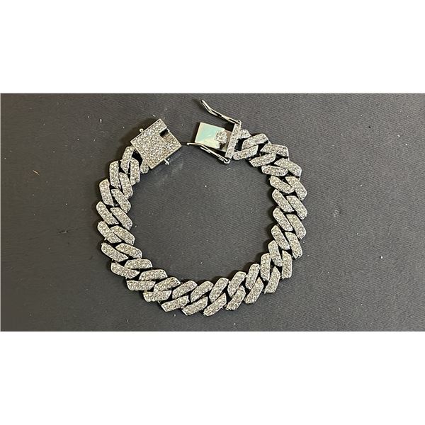 *NEW* PLATINUM PLATED 14 MM ICED OUT CUBAN LINK BRACELET: 8" LONG